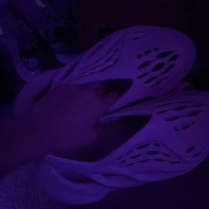 foam runnr size 9 ararat